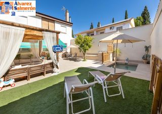 Casa  Calle cañada. Exclusivo chalet pareado totalmente reformado con jacuzzi y 4 do