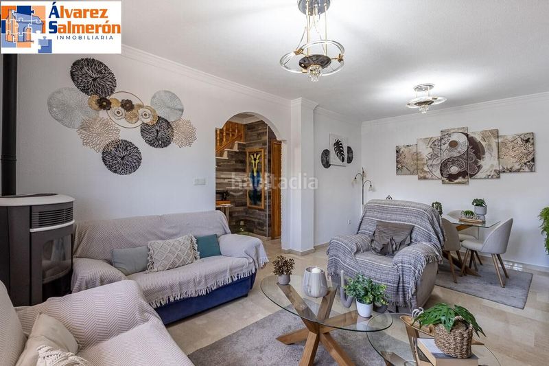 Foto a8d8586d-1687-45af-9f4a-df7235c61f4d. Casa adossada amb calefacció aparcament a Cúllar Vega