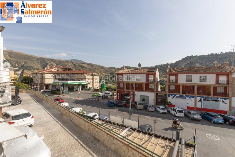 Foto 1e9a6caa-ec32-47d5-9a90-a116d31b7ce2. Casa adossada amb aparcament piscina a Cenes de la Vega