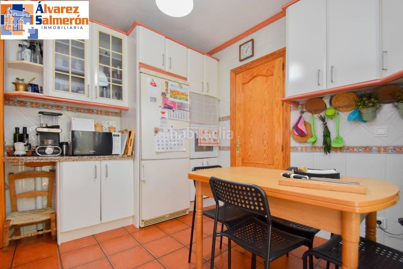 Foto 0d7a3d0c-632d-4d56-ab7d-9eb0a2474165. Chalet with pool in Barrio de la Vega Monachil