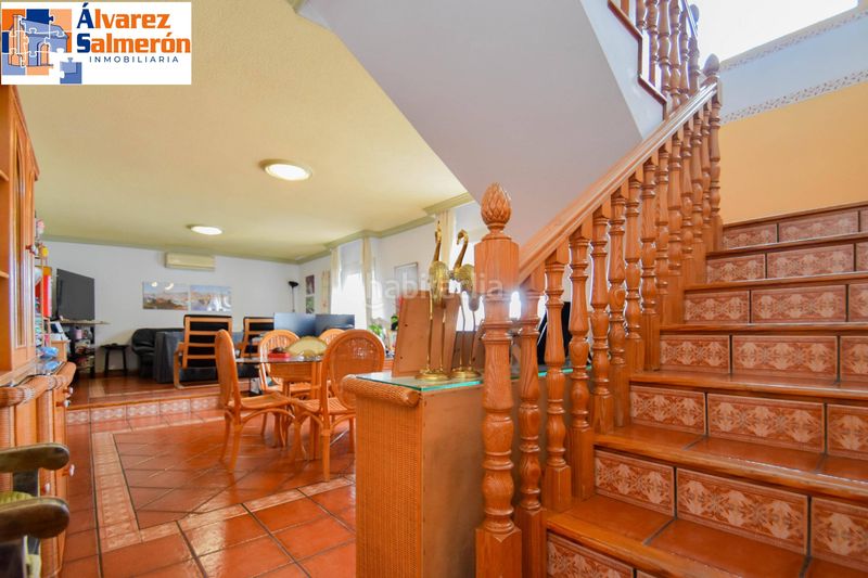 Foto e196345d-8959-471c-8760-8e2ee601b5a2. Chalet with pool in Barrio de la Vega Monachil