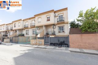 Casa adossada a Cijuela