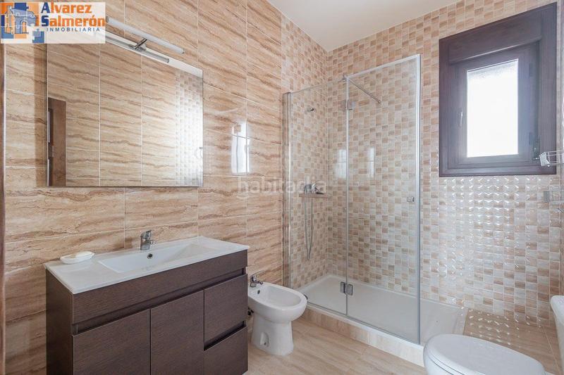 Foto 2ae06a7b-7397-485c-b6ce-e4ade3e1d900. Casa  una sola planta en Altos de la Zubia en Zubia (La)