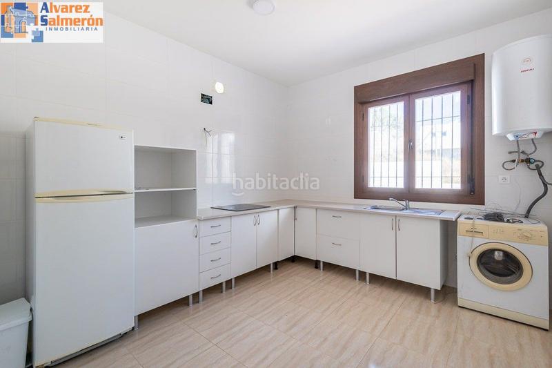 Foto 43267970-ccfa-42f7-9647-e33b46e221cf. Casa  una sola planta en Altos de la Zubia en Zubia (La)