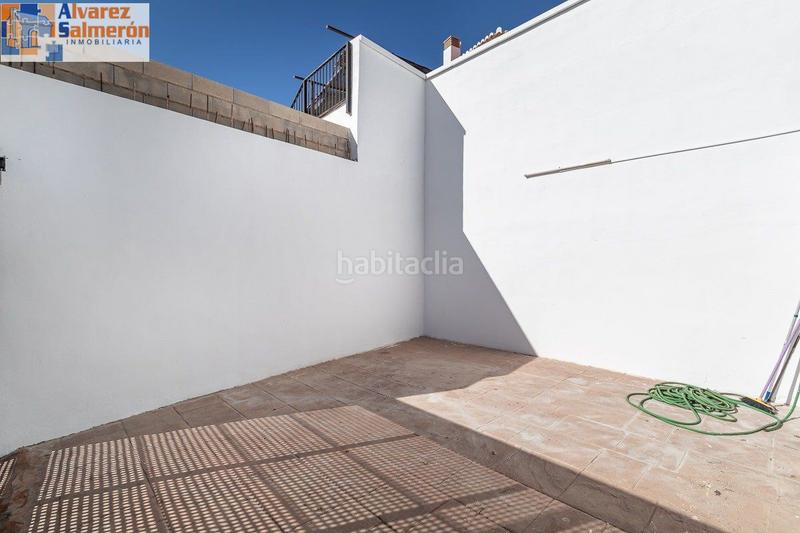Foto c52ada82-b4b8-4a61-ac36-510dd30ef9c3. Casa  una sola planta en Altos de la Zubia en Zubia (La)