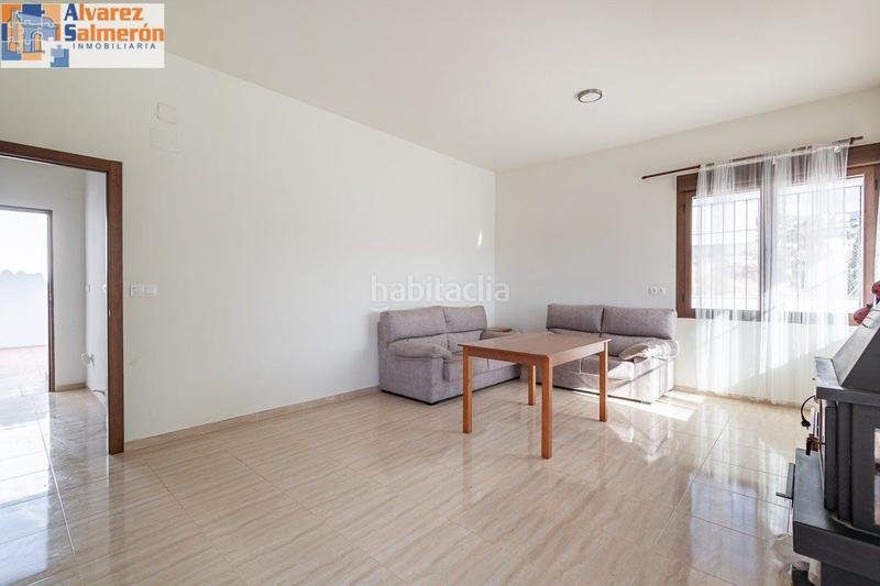 Foto c5863aa5-a47f-41c9-8a93-65c2ae0e531e. Casa  una sola planta en Altos de la Zubia en Zubia (La)
