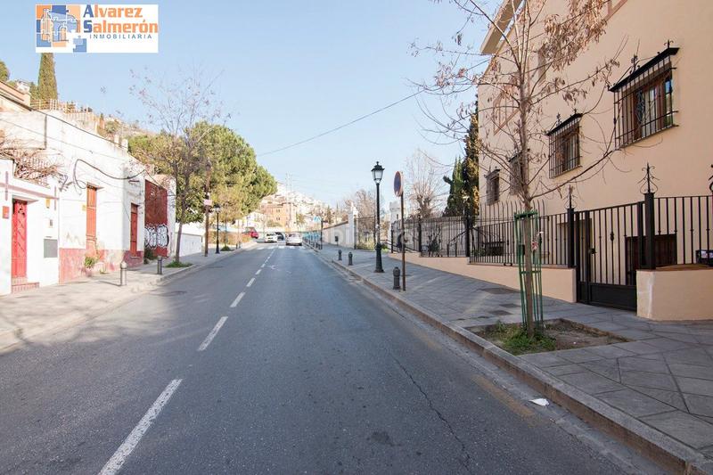 Foto 39ff9530-d0c6-4da6-91fe-e4e3c1945ceb. Aparcament cotxe a San Matías - Realejo Granada