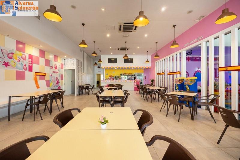 Foto 830ec480-ec4d-4f49-9816-e3e76d861344. Business premise in Fígares Granada