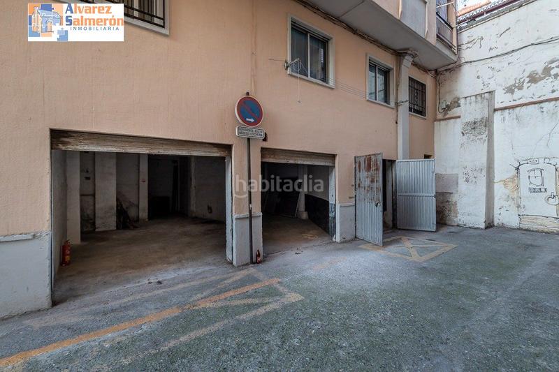 Foto c5326d5b-8116-46f2-89e8-a4194e6f24f3. Locale commerciale in San Matías - Realejo Granada