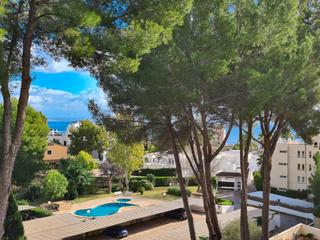 Apartamento en Cas Català-Illetes. Luminoso y espacioso piso con terraza y bonitas vistas al mar, u
