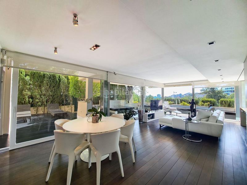 Foto f73944f0-32b1-43d4-896f-b74f5236399f. Piccolo appartamento con piscina in Cas Català-Illetes Calvià