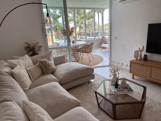 Rent Apartment in Portals Nous. Luminoso piso, en complejo residencial de primera línea de puert