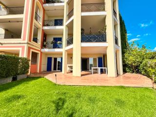 Apartament a Cas Catal-Illetes. Magnfica planta baja con gran terraza con vistas parciales al m