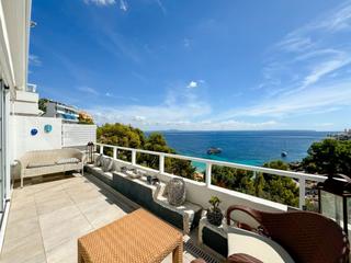Apartamento en Cas Català-Illetes. Luminoso piso con amplia terraza y magníficas vistas panorámicas