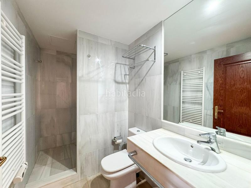 Foto 5ff38562-5df9-49e5-ba0a-a12f8b00af6b. Apartamento magnífica planta baja con gran terraza con vistas parciales al mar y espectacular jardín privado en exclusivo complejo de bendinat en Calvià