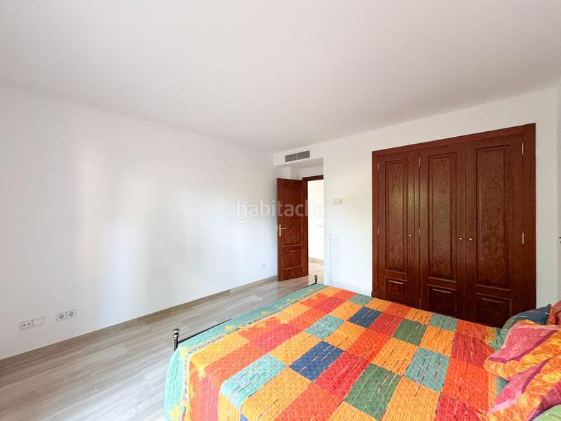 Foto 6202b526-ff91-4304-9f86-a17f26ebbdf9. Apartamento magnífica planta baja con gran terraza con vistas parciales al mar y espectacular jardín privado en exclusivo complejo de bendinat en Calvià