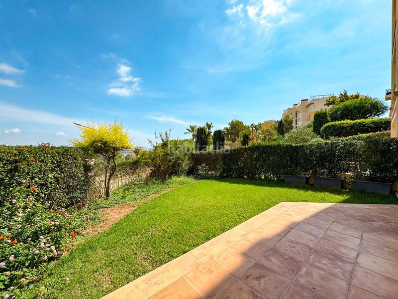 Foto 62a4ad66-58a4-4518-9986-9f7451586791. Apartamento magnífica planta baja con gran terraza con vistas parciales al mar y espectacular jardín privado en exclusivo complejo de bendinat en Calvià