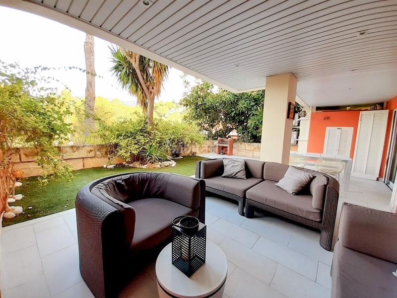 Foto 5acb4055-c988-4a98-8dd6-38c08d3e17a6. Lloguer apartament amb piscina a Cas Català-Illetes Calvià