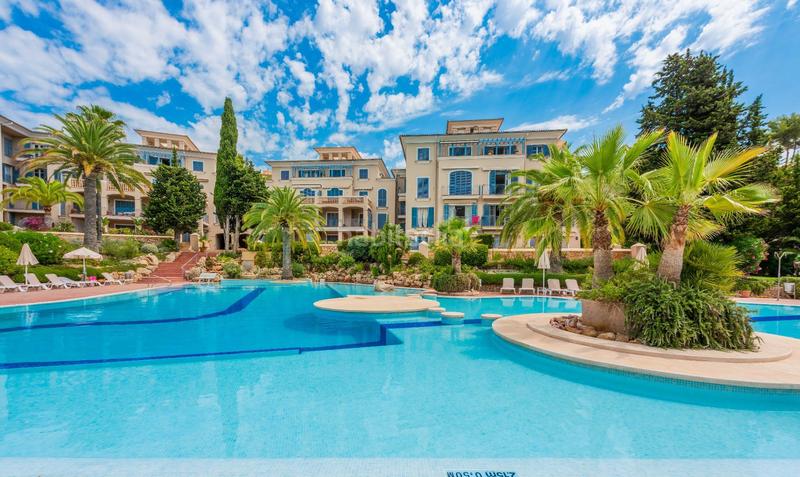 Foto 526c0fca-f7a6-4c12-82d6-e5ddad9a25f3. Attico con piscina in Cas Català-Illetes Calvià