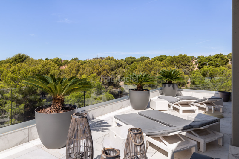 Foto 1055e051-e6e9-43d5-8a80-9d9408511993. Attico con riscaldamento piscina in Santa Ponça Calvià