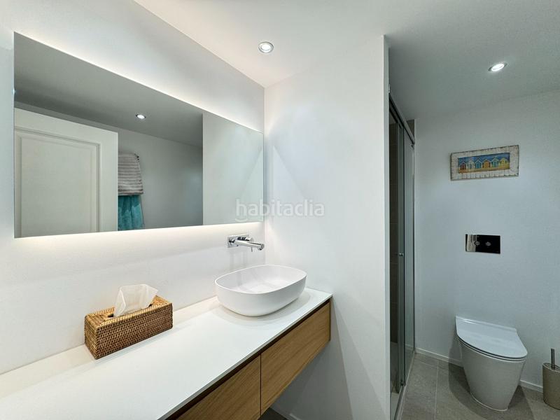 Foto 39113301-db8b-4210-a496-fc755eb16b8d. Apartamento maravillosa planta baja reformada con amplia terraza y jardines privado, en exclusivo complejo de bendinat. piscinas y extensos ja en Calvià