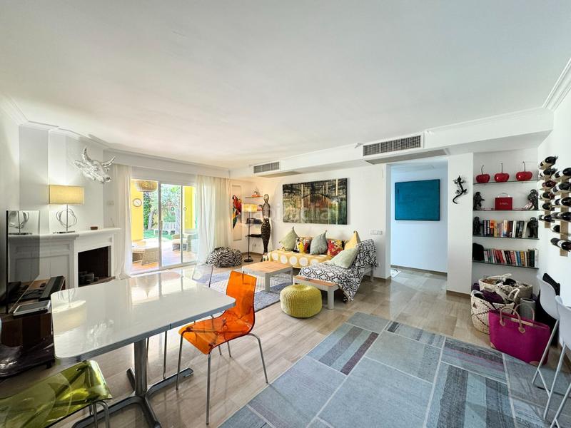 Foto 45dbbbcf-68ea-4f80-9a0a-d67217c044f2. Apartamento maravillosa planta baja reformada con amplia terraza y jardines privado, en exclusivo complejo de bendinat. piscinas y extensos ja en Calvià