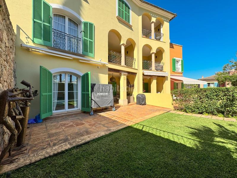 Foto a722d049-3a3f-4219-ab2a-14c042f5e9df. Apartamento maravillosa planta baja reformada con amplia terraza y jardines privado, en exclusivo complejo de bendinat. piscinas y extensos ja en Calvià