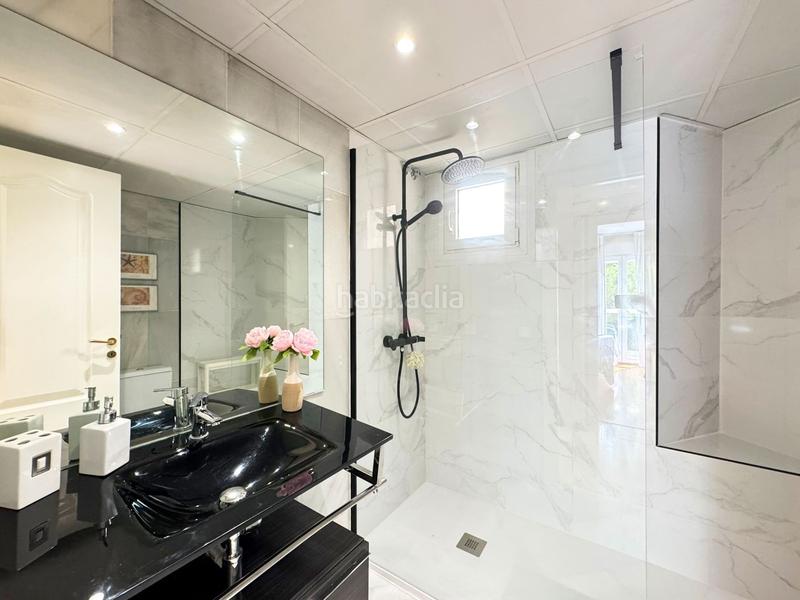 Foto 9e93a770-f31b-4b93-b85b-1833a72d28b7. Alquiler apartamento luminoso y espacioso piso con terraza en complejo de cas catalá. piscina comunitaia. a pocos minutos a pie de la playa y del puert en Calvià