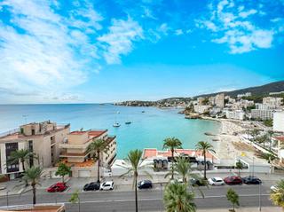 Appartement à Cala Major. Espectacular piso de lujo con amplia terraza e impresionantes vi