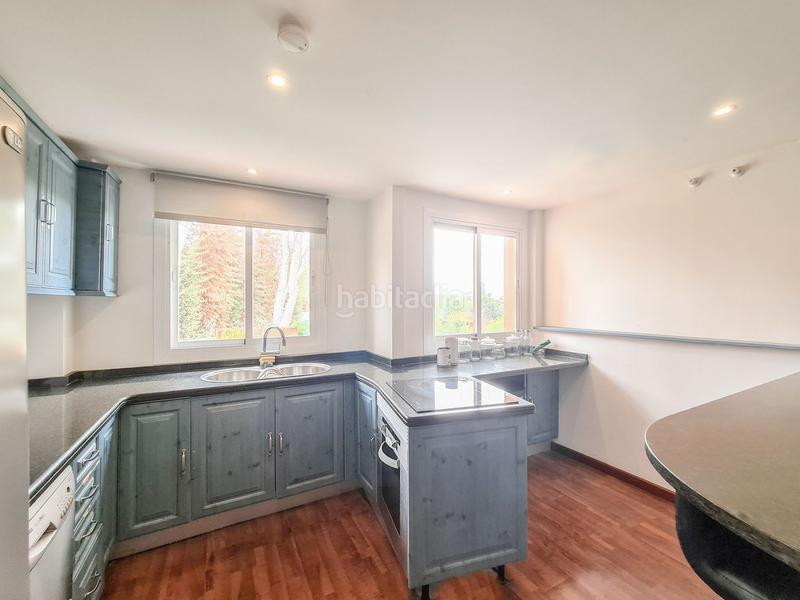 Foto b76019b7-e81a-4ea8-9ca3-aacb7d029f53. Rent penthouse with pool in Cas Català-Illetes Calvià