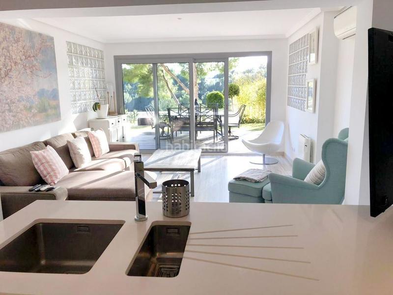 Foto c9b65218-819b-4236-98b5-9a5fea91a0f7. Lloguer apartament amb calefacció piscina a Cas Català-Illetes Calvià