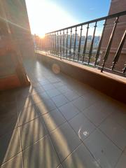 Pis a Las Arenas. ¡vivienda exterior junto al puente colgante!