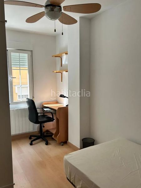 Foto 8be9cafb-91ae-4192-9fe7-b1aed541cb28. Alquiler piso  de lujo exclusivo para chicas estudiantes en Granada