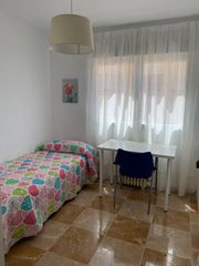 Location Appartement  Calle las flores. Oportunidad piso para estudiantes calefacción central