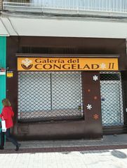 Alquiler Local Comercial en Avenida de cervantes 6. Fant�stico local avenida cervantes