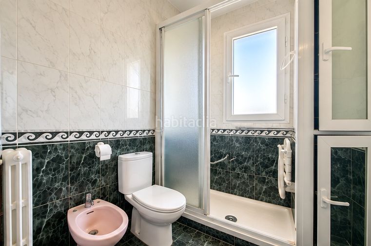 Foto c5312eb4-6e33-4fd5-8166-402242559660. Etagenwohnung mit heizung in Fuente del Berro Madrid