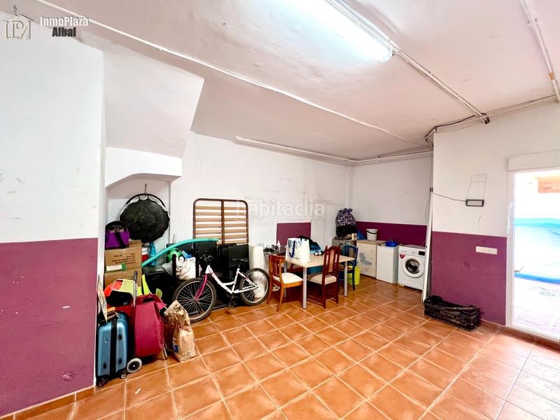 Foto 49b89d66-bbee-49d9-afc7-414751e4f520. Casa a schiera con parcheggio in Alcácer