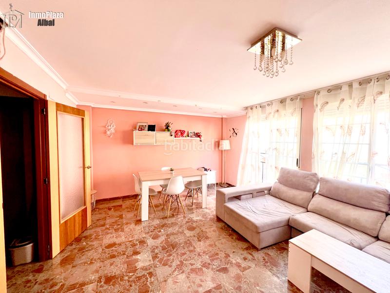 Foto a805e198-9a39-4671-ba9b-1586994b07e1. Casa a schiera con parcheggio in Alcácer