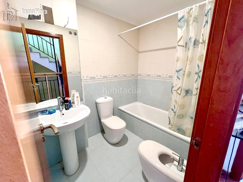 Foto ab65af8e-8703-4434-980e-3e02b9fb76c2. Casa a schiera con parcheggio in Alcácer