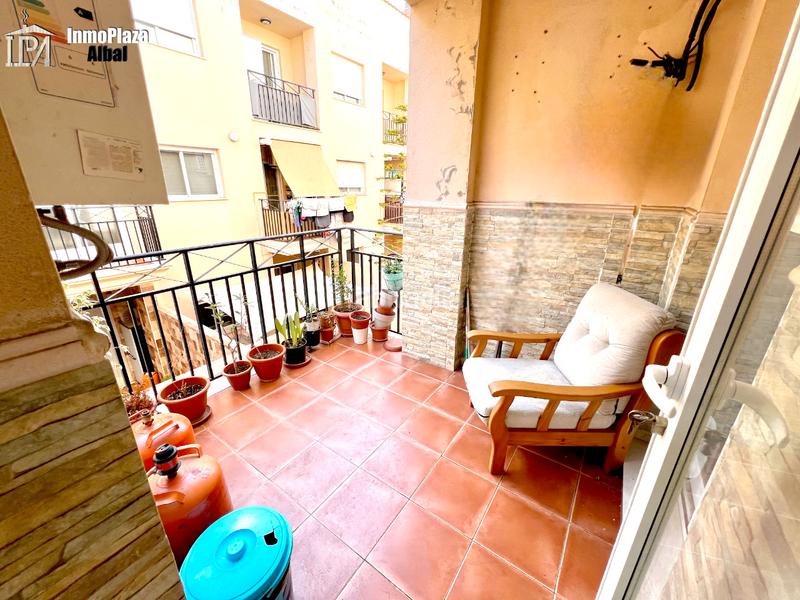 Foto f605dc23-6fa7-4c76-981c-ef3e139e683a. Casa a schiera con parcheggio in Alcácer