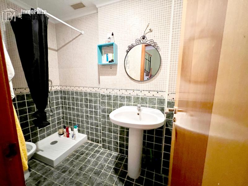 Foto 773aacef-4ffd-4e56-910c-abc5c558bac7. Reihenhaus mit parking in Alcácer