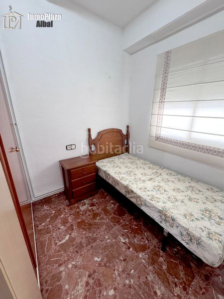 Foto e5e1e21b-39b9-4c19-a296-d4e94584a62a. Dúplex amb aparcament a Albal