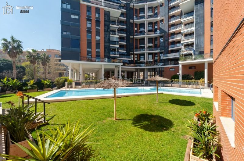 Foto bfcb6c5e-6fb1-4dbf-bc8a-03eb2c12eeeb. Pis amb aparcament piscina a Nou Campanar Valencia