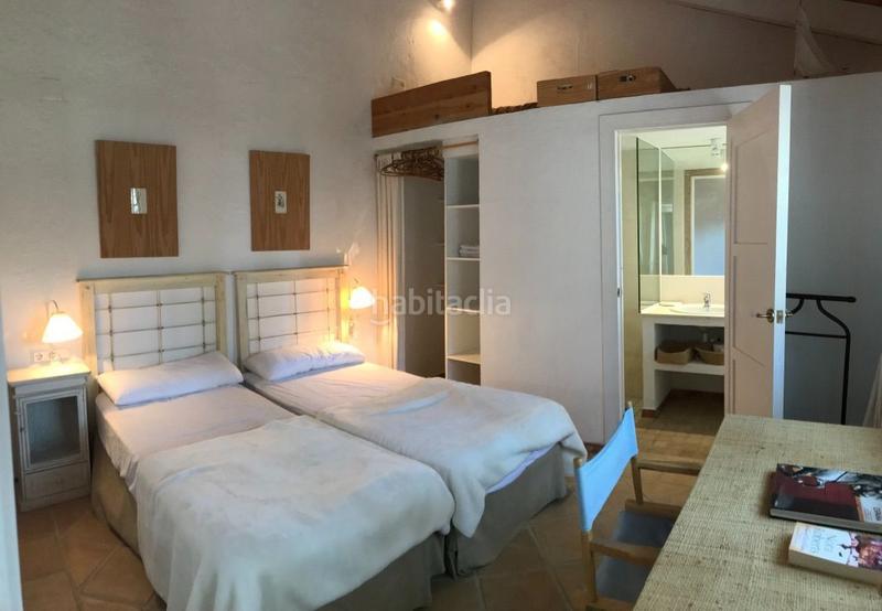 Foto ac1e6be9-dc63-42b8-a54f-6b59fd9f1a30. Chalet mit heizung pool in Altea la vella Altea