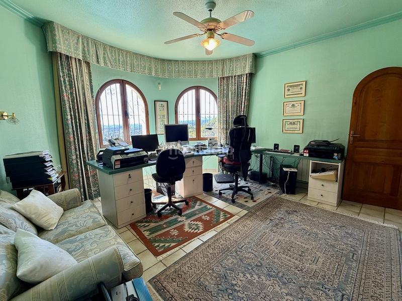 Foto 03099861-115c-45a6-b5b5-dd00f193dd61. Haus mit heizung in Altea la vella Altea