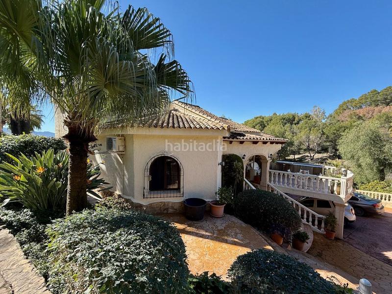 Foto dc8ecfdf-6fad-4612-8689-e2bc6dd0e2ce. House with heating in Altea la vella Altea