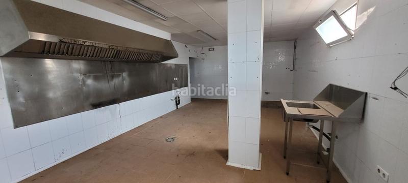Foto a7a72bef-b864-4cc4-bbc1-5c43eb8e0e34. Local comercial a Altea ciudad Altea