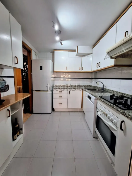 Foto 2ef2e0a1-a483-4a19-bea3-7027c865ab4d. Piccolo appartamento con riscaldamento piscina in Alfàs del Pi (l´)