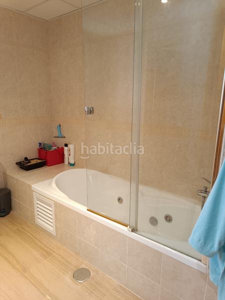 Foto c538e48d-15bd-4cbe-ac5c-4b43c34a5d53. Dachwohnung mit pool in Playa Poniente Benidorm