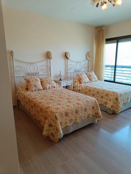 Foto dfd2b42a-e518-4573-bd0b-e138f0de157e. Penthouse with pool in Playa Poniente Benidorm